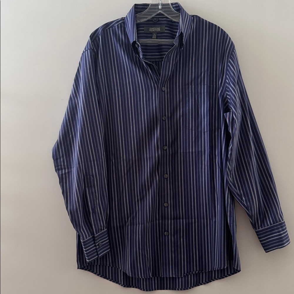 Kenneth Cole Navy Striped Shirt Size M  Neck 15 -15.5 Long Sleeve 32/33 Non iron - Picture 7 of 16